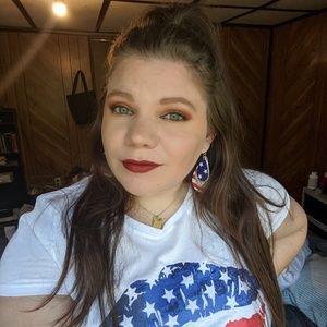 Meet your Posher, Kristen